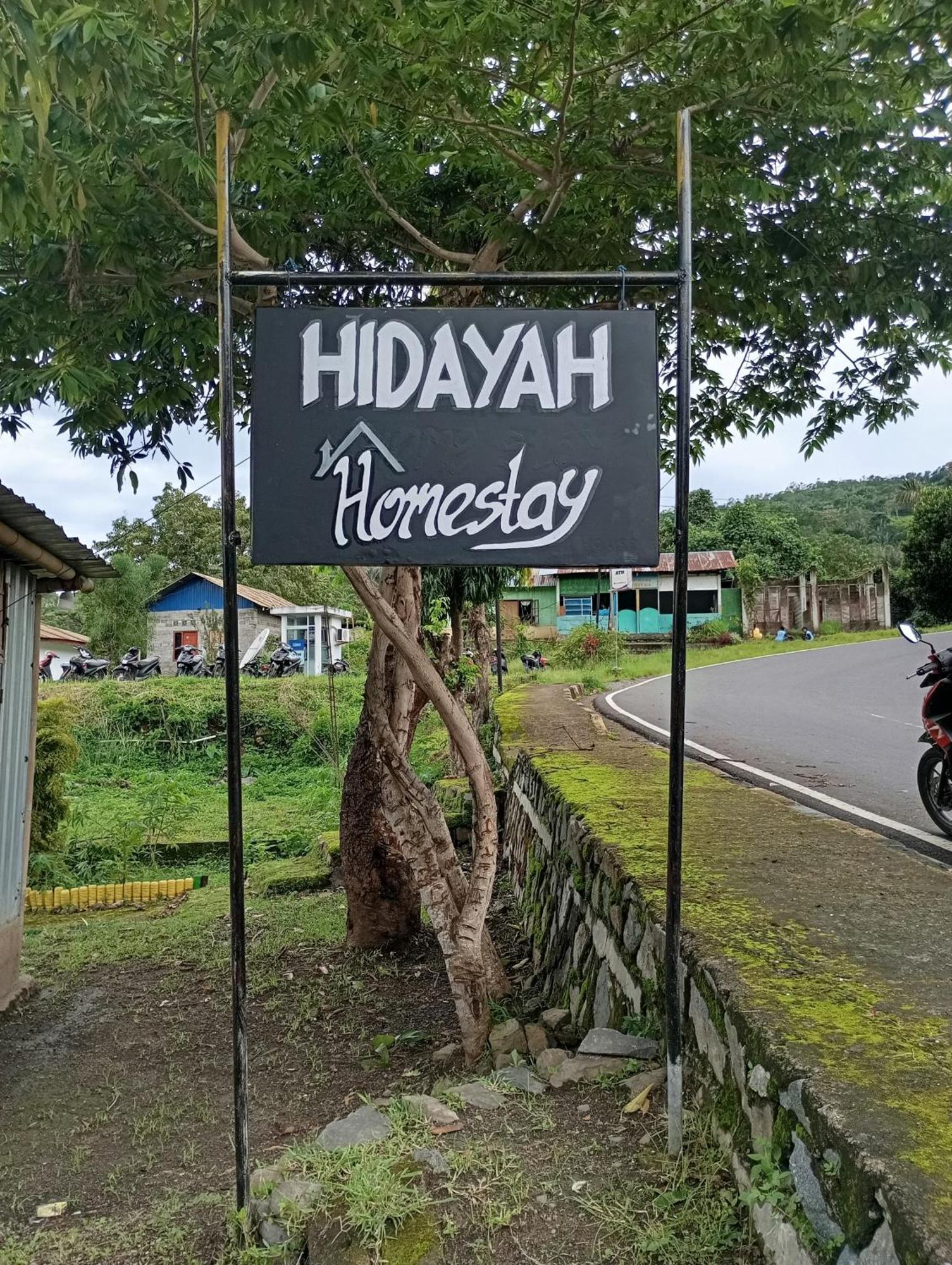 Hidayah Homestay Kelimutu Exterior foto