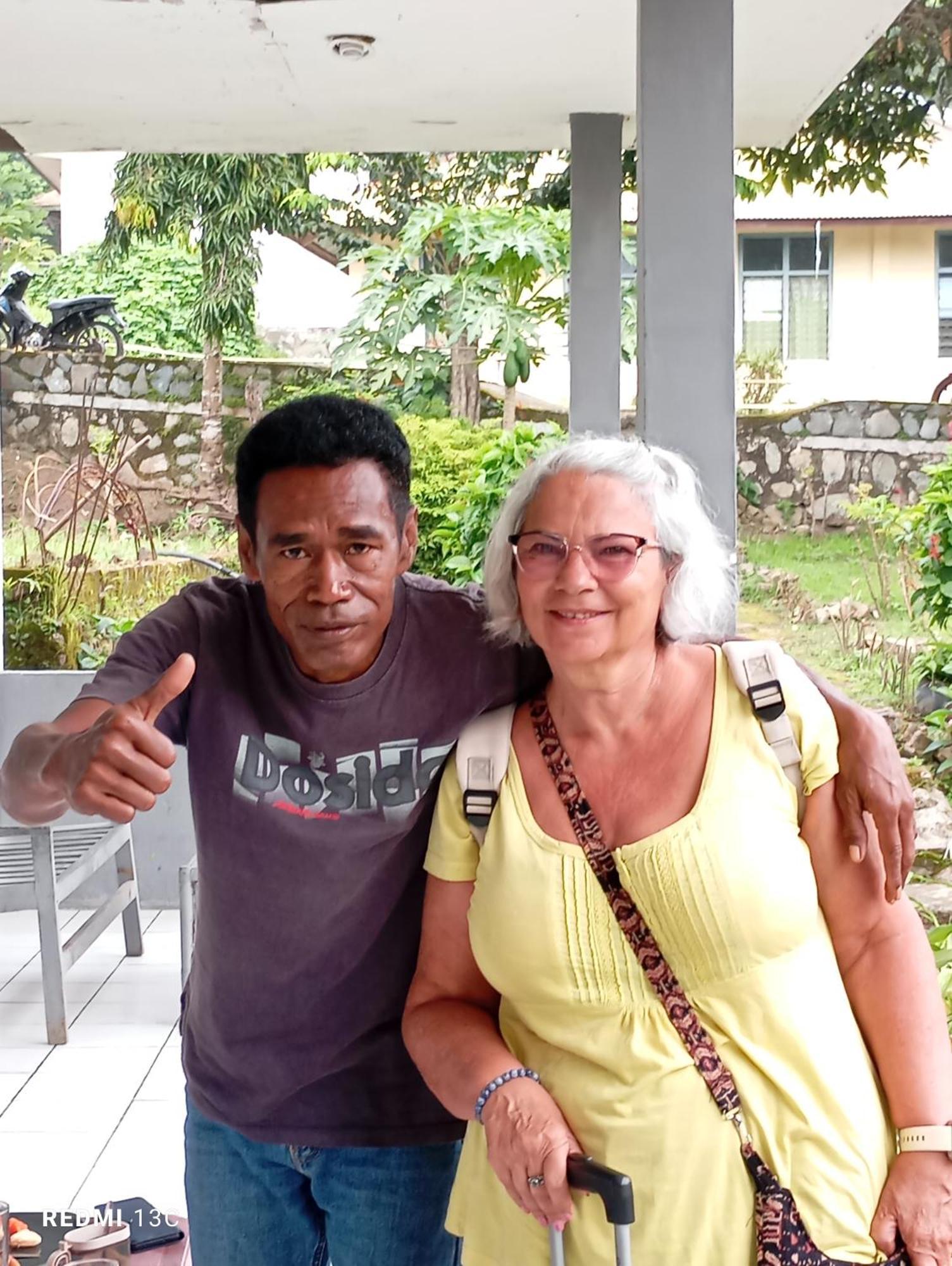 Hidayah Homestay Kelimutu Quarto foto