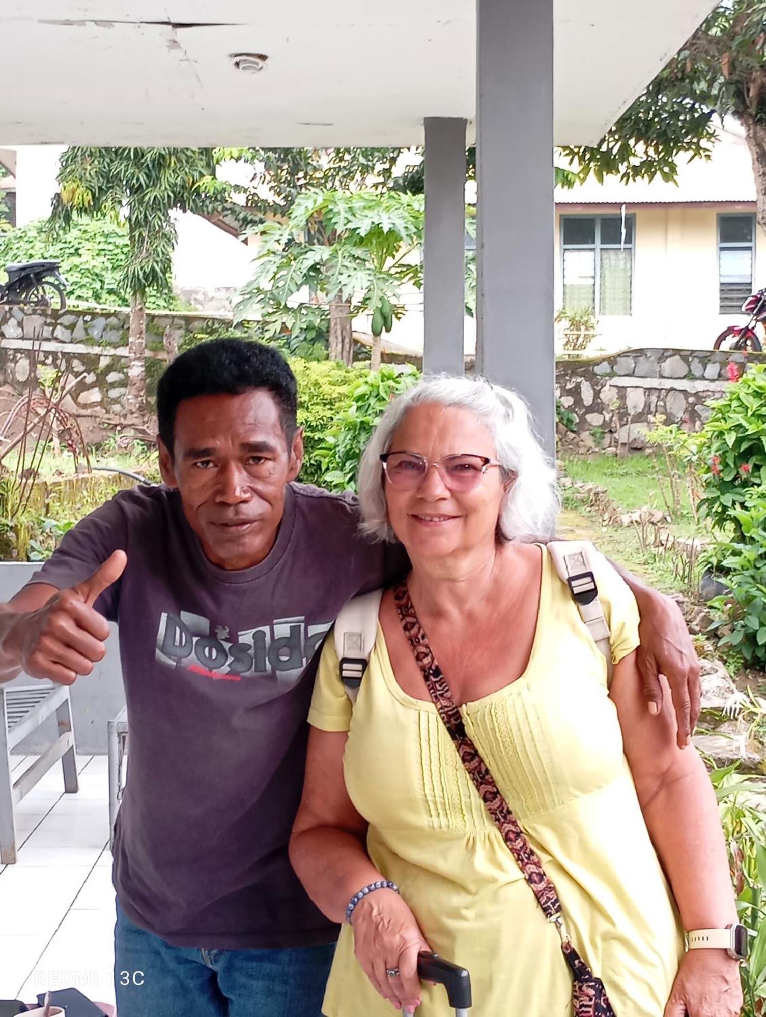 Hidayah Homestay Kelimutu Quarto foto